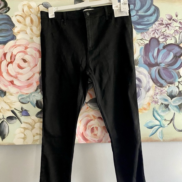 Abercrombie & Fitch High Rise Jean Legging Black NWT - Picture 4 of 8